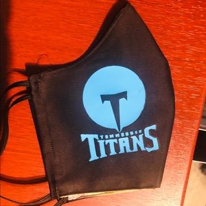 Tennessee Titan Mask 😷